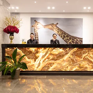 Len's Hotel
